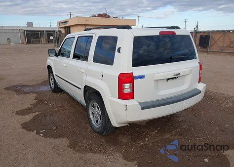 2010 Jeep Patriot Sport from USA, damaged, VIN 1J4NT2GB2AD610633